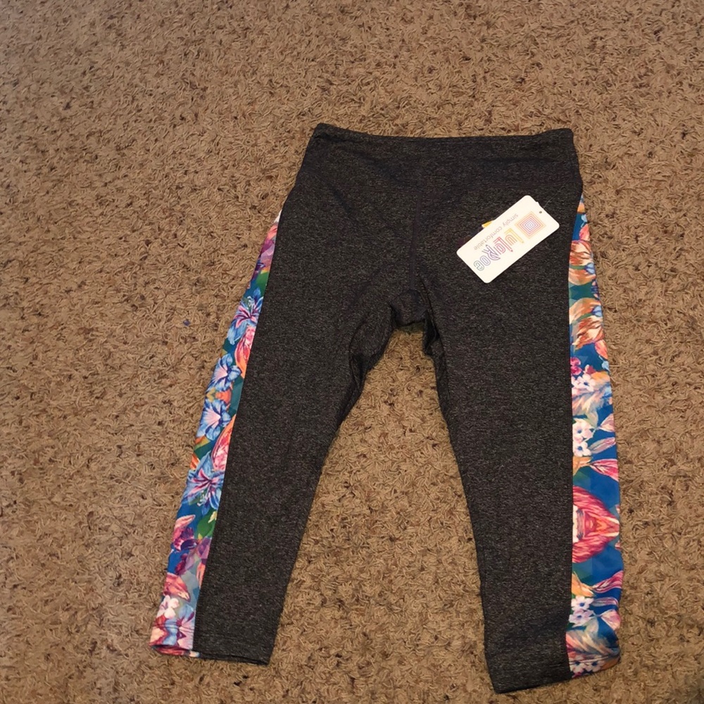NWT🔥Women’s lula roe leggings